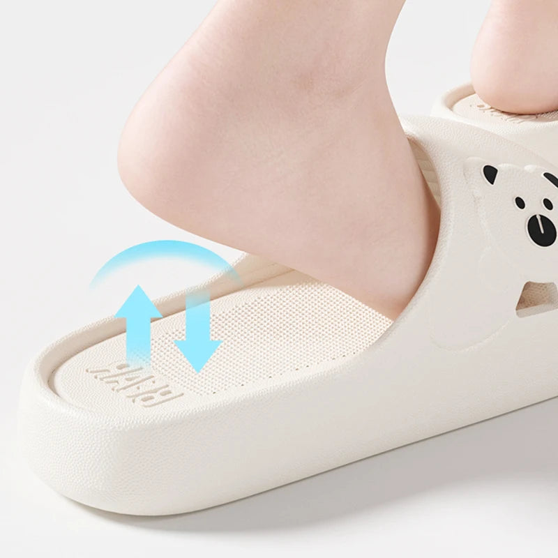 Cute Cartoon Bear Slippers Women Lightweight Eva Soft Sole Platform Slides Woman Comfortable Non Slip Home Slippers Shoes