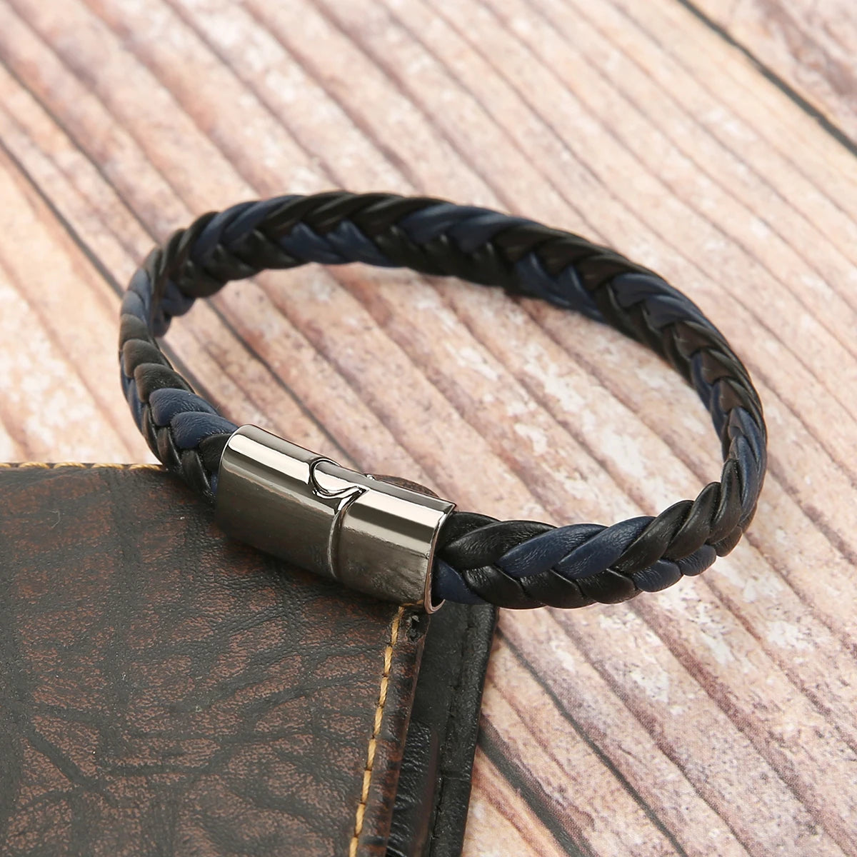 Mibrow Men Magnetic Clasps Bracelets Vintage 10mm Leather Bracelets & Bangles Punk Charm Fashion Jewelry