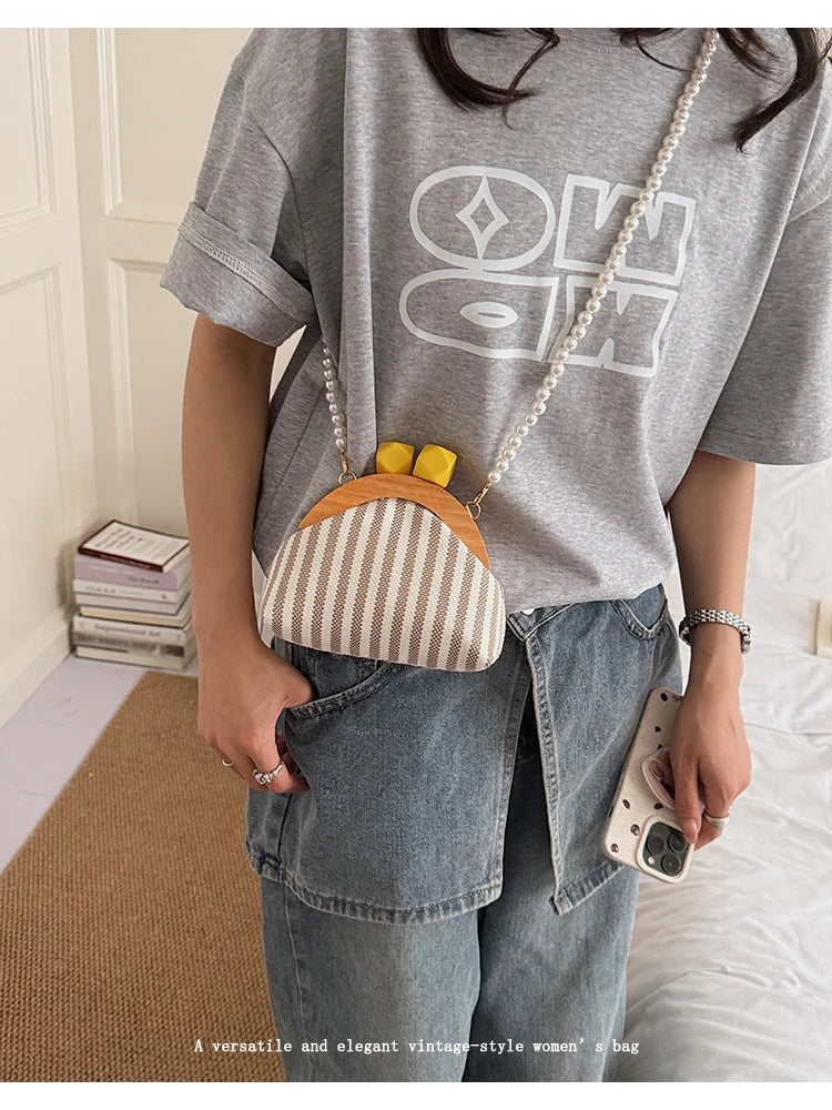 Cute Striped Kiss Lock Mini Bag with Pearl Chain Crossbody Purse Vintage Wooden Frame Small Shoulder Bag for Kids