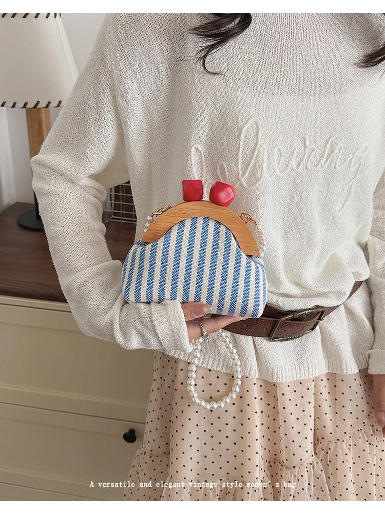 Cute Striped Kiss Lock Mini Bag with Pearl Chain Crossbody Purse Vintage Wooden Frame Small Shoulder Bag for Kids